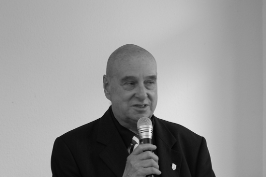 Pfarrer Marian Janke